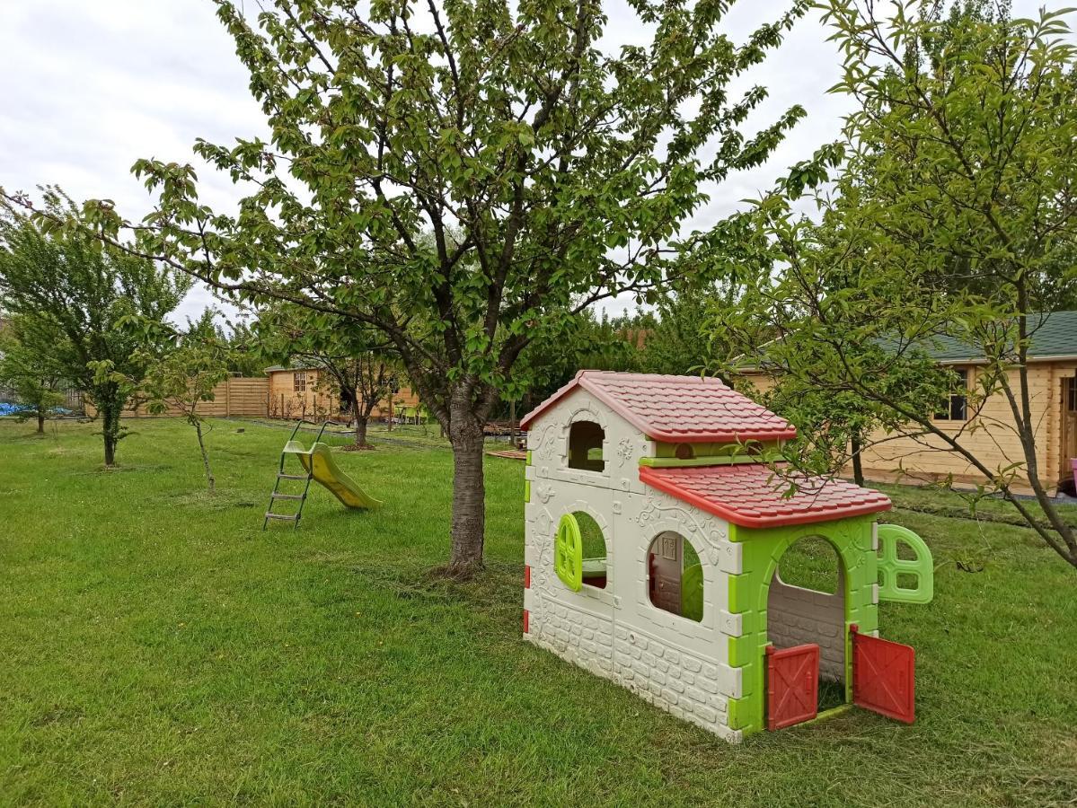 Gite Les Chalets Du Fliers Verton Meubles De Tourisme Classes 2 Etoiles Berck Buitenkant foto
